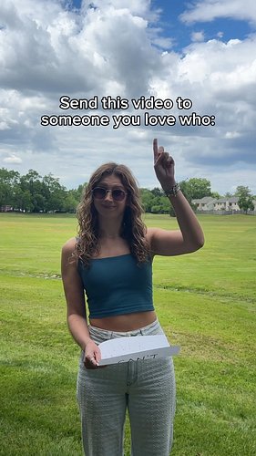 Send this to someone you love ❤️
...or someone who's tolerated you for an impressively long amount of time.

#lovesongs  #sen...