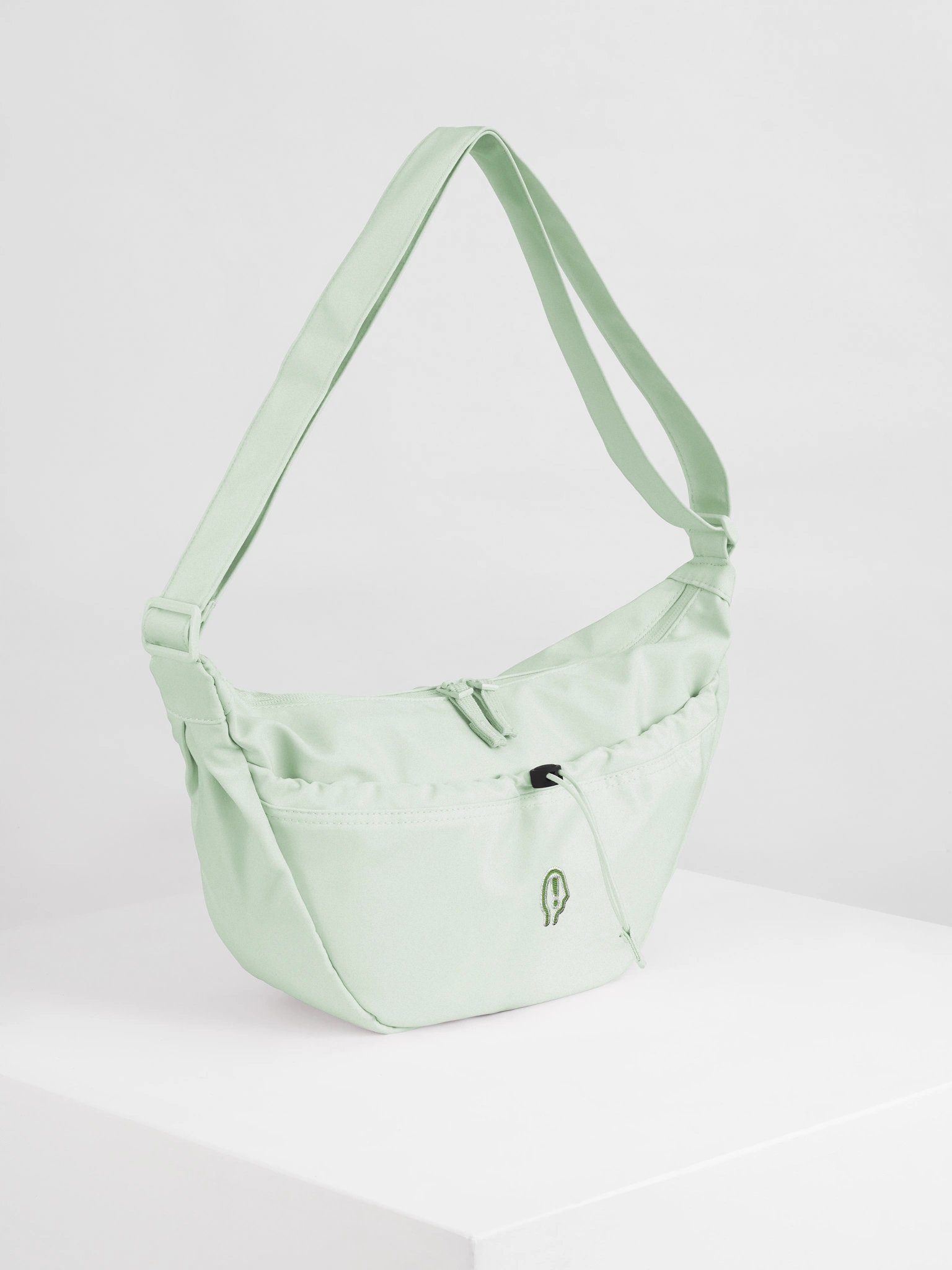 MENTALLY EXCLAIMING (green outline) sling bag product image (3)