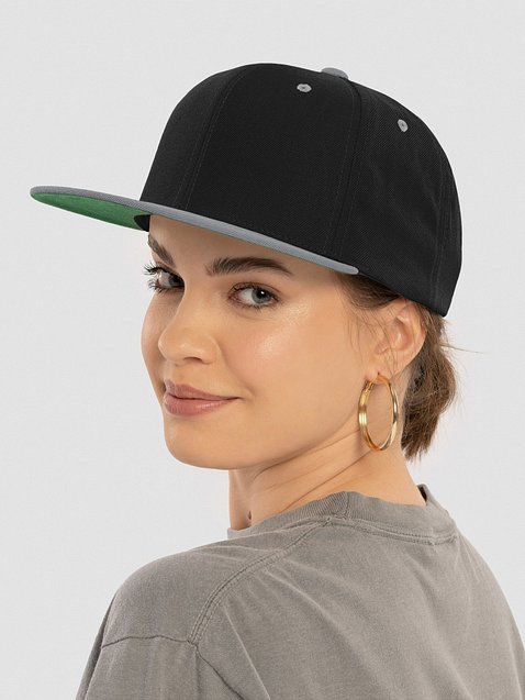 Photo showing Yupoong Wool Blend Snapback Cap