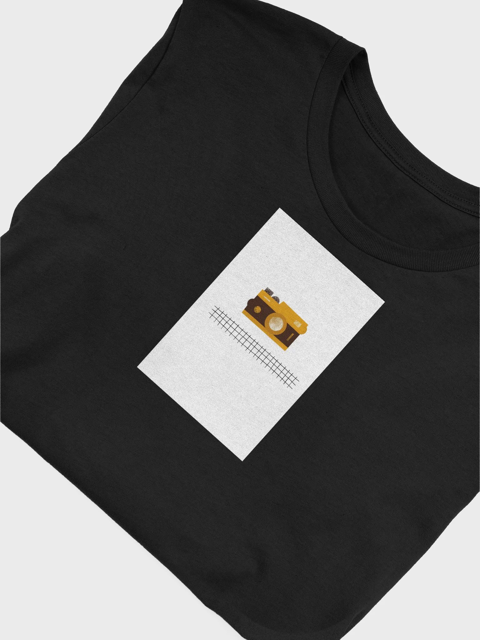 Vintage Camera Illustration T-Shirt product image (30)