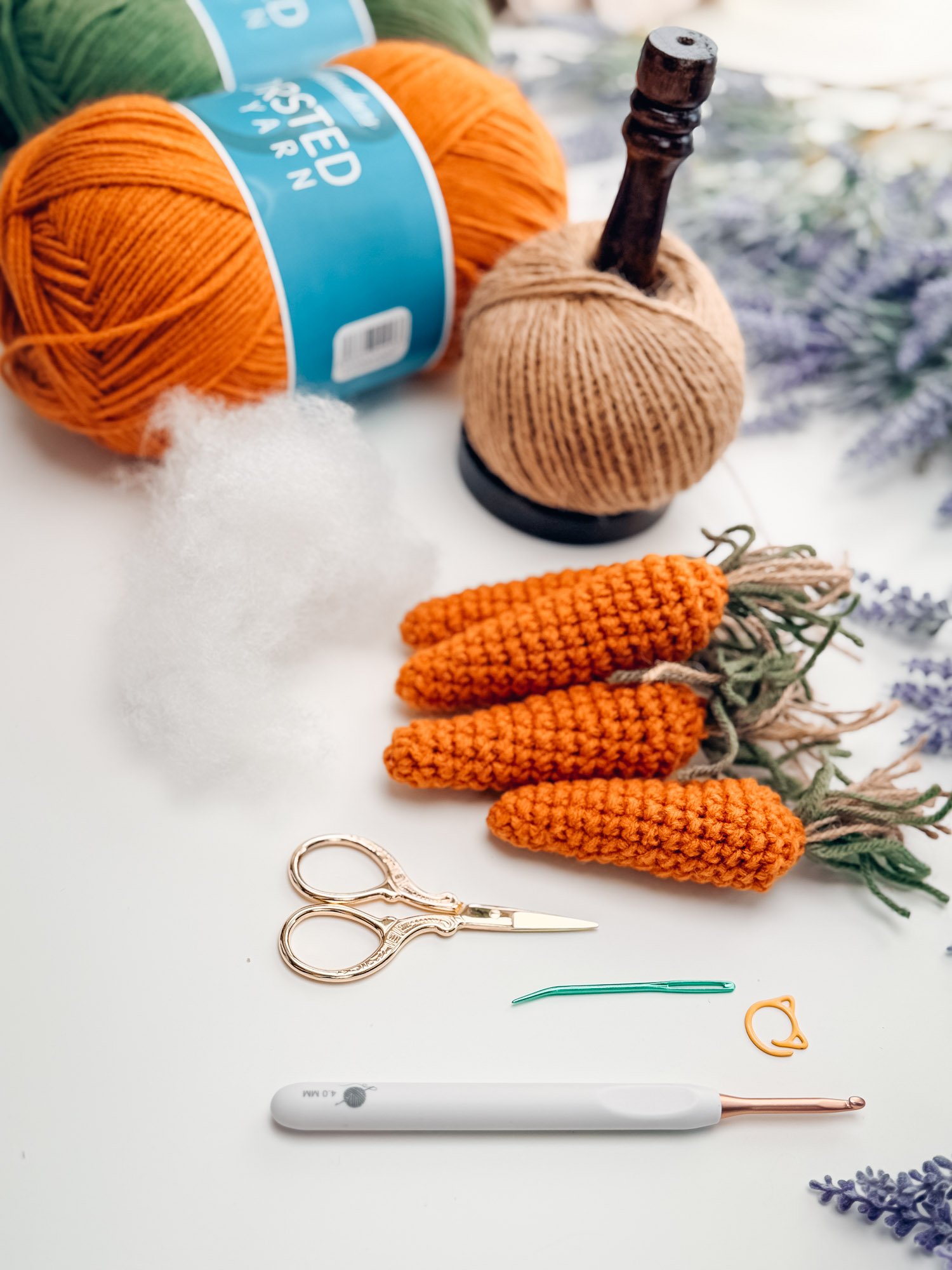 Carrots & Cottontails Crochet Garland & Napkin Rings product image (6)