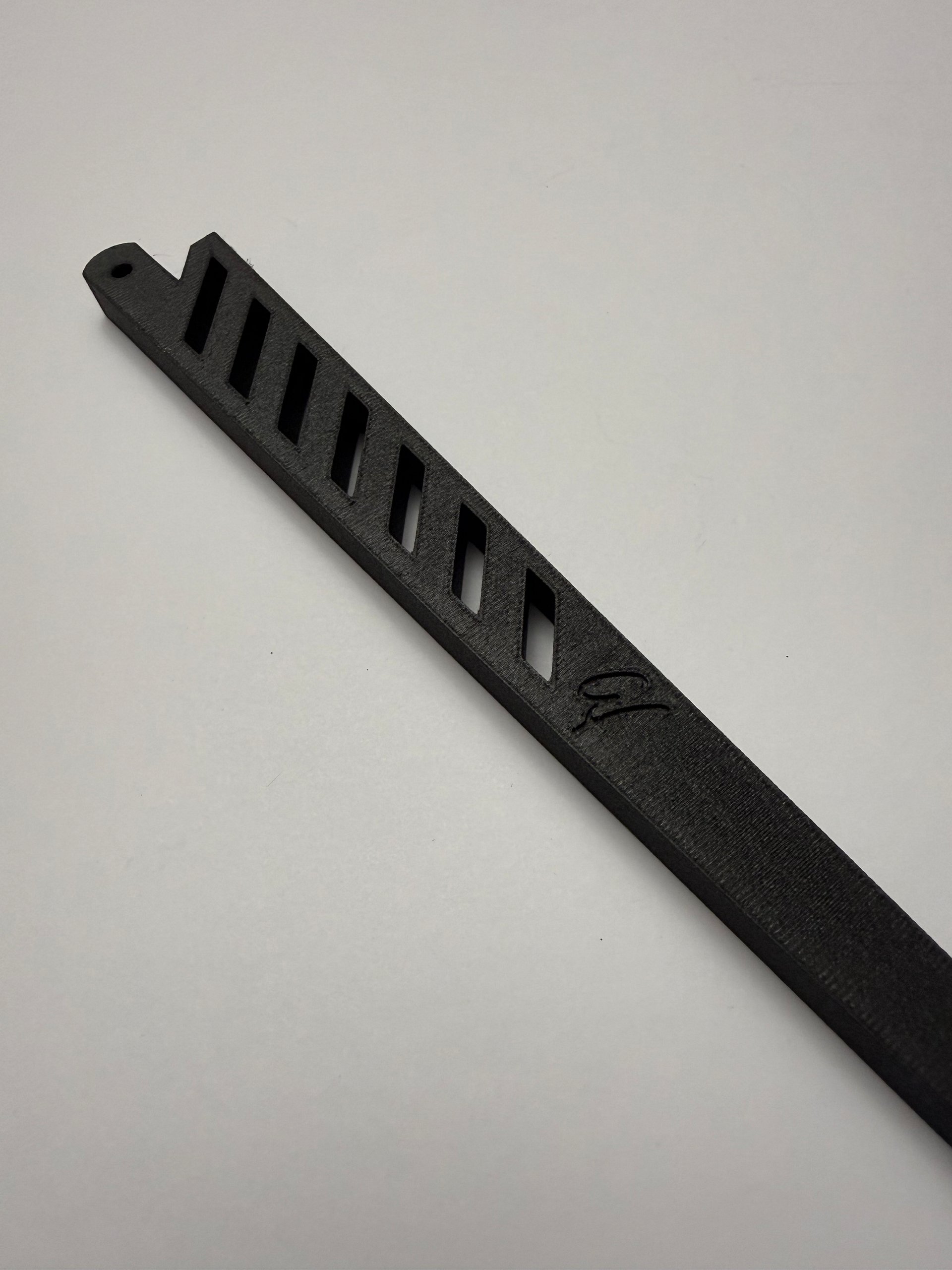 Arrma Infraction/ HALFRACTION center brace. product image (2)