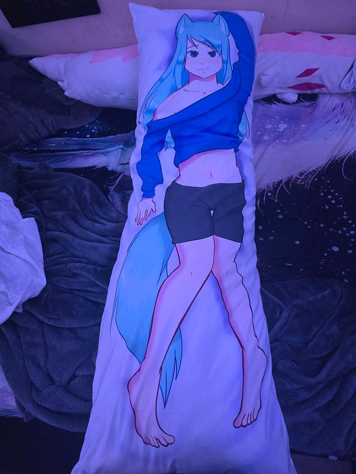 Ryo Dakimakura Body Pillowcase product image (2)