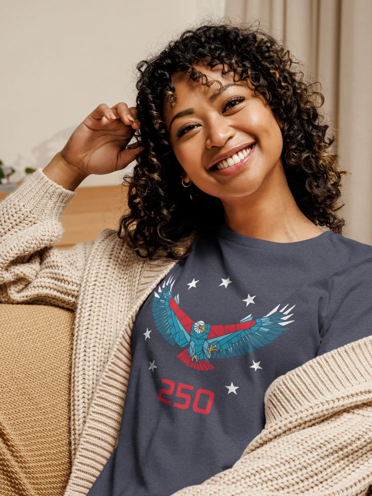 250 SPIRIT EAGLE WOMEN'S T-SHIRT product image (14)