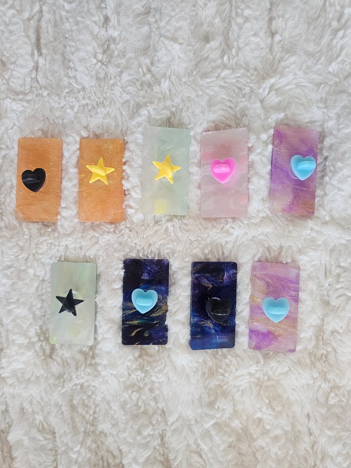 Royals SMP Kingdom Acrylic Pins product image (6)