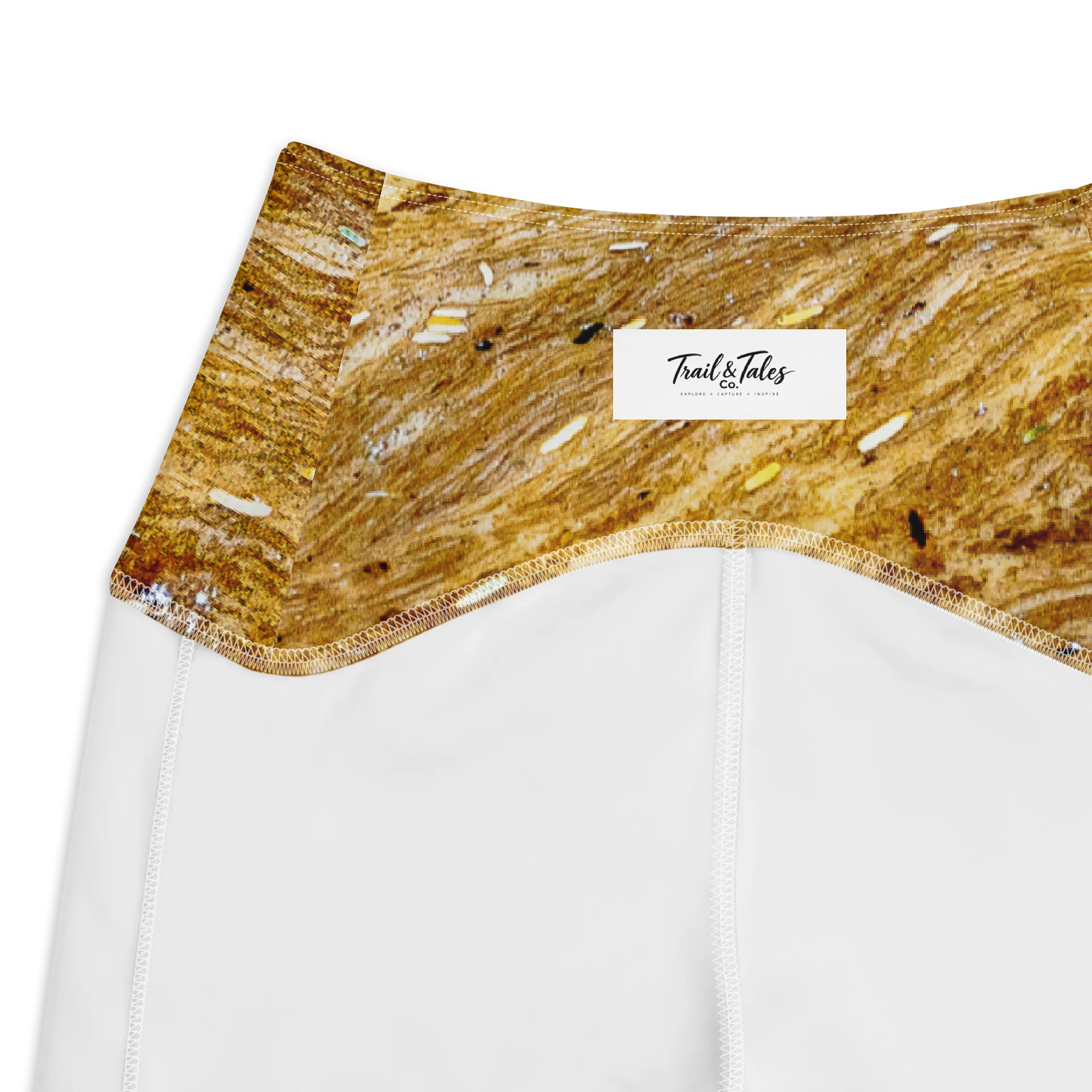 Golden Strata Women's Crossover High-Waisted Leggings with Dual Pockets product image (3)