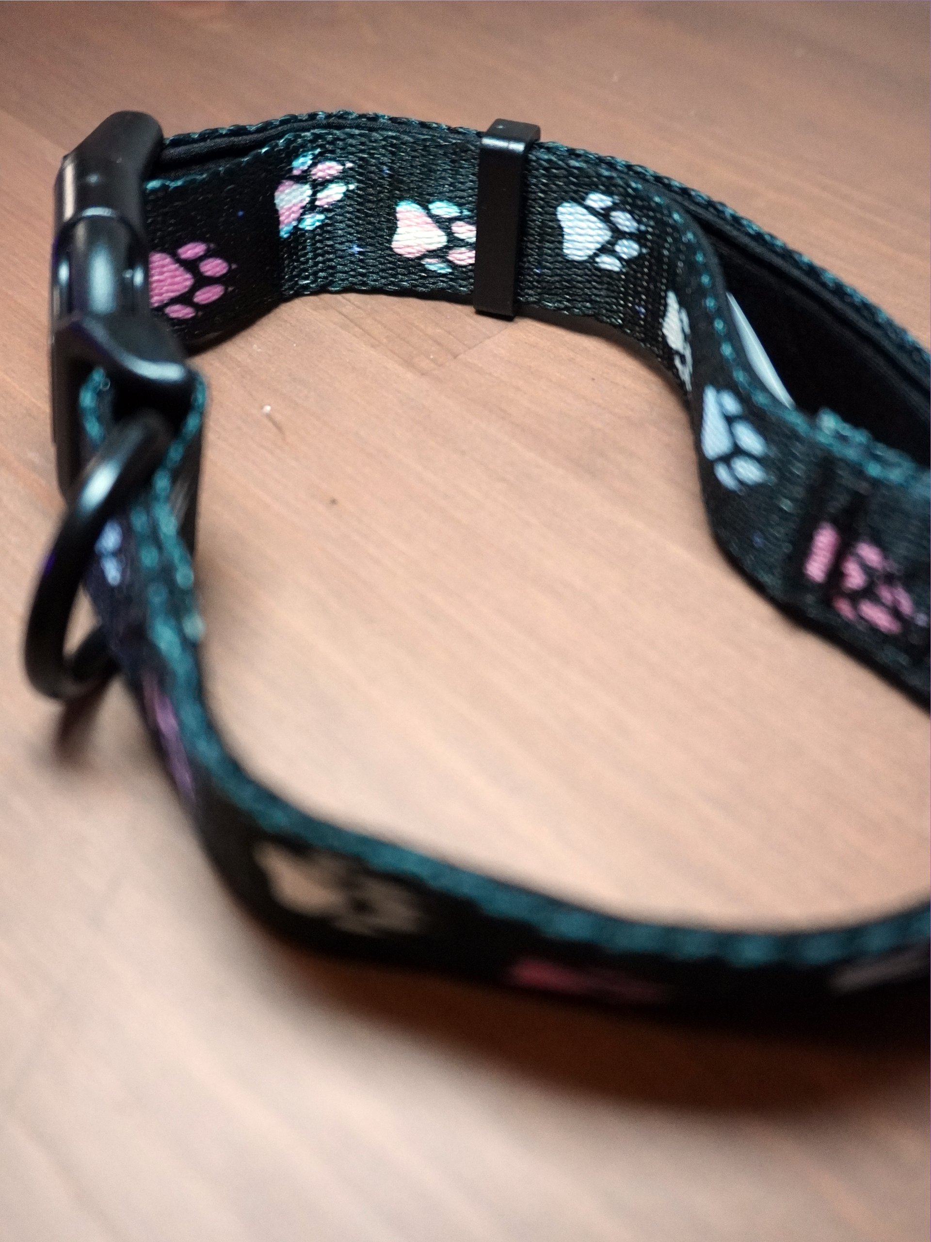 LZ Trans Wolf Paw Collar - Black product image (4)