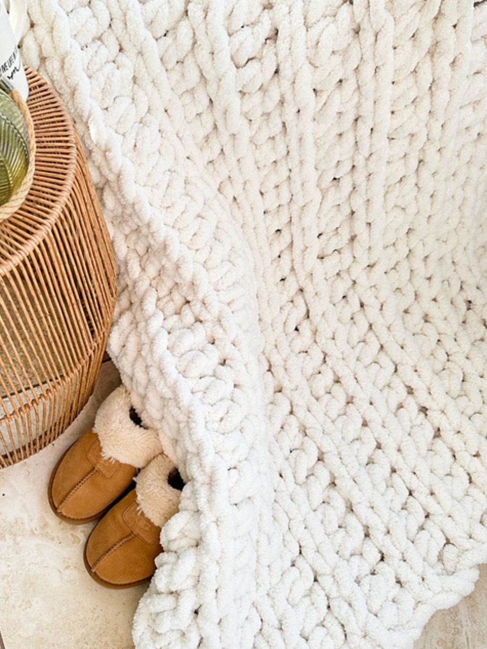 Chunky Cabin Throw Crochet Pattern product image (4)