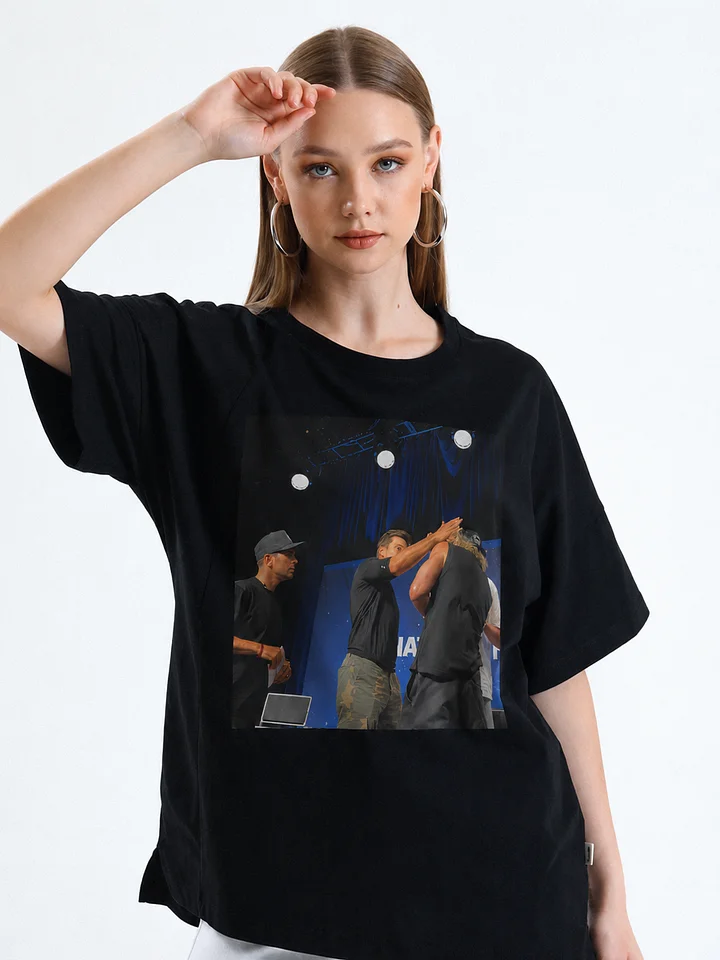Tom Brady Slapped Logan Paul Shirt – Funny Sports Fan Graphic Tee product image (2)