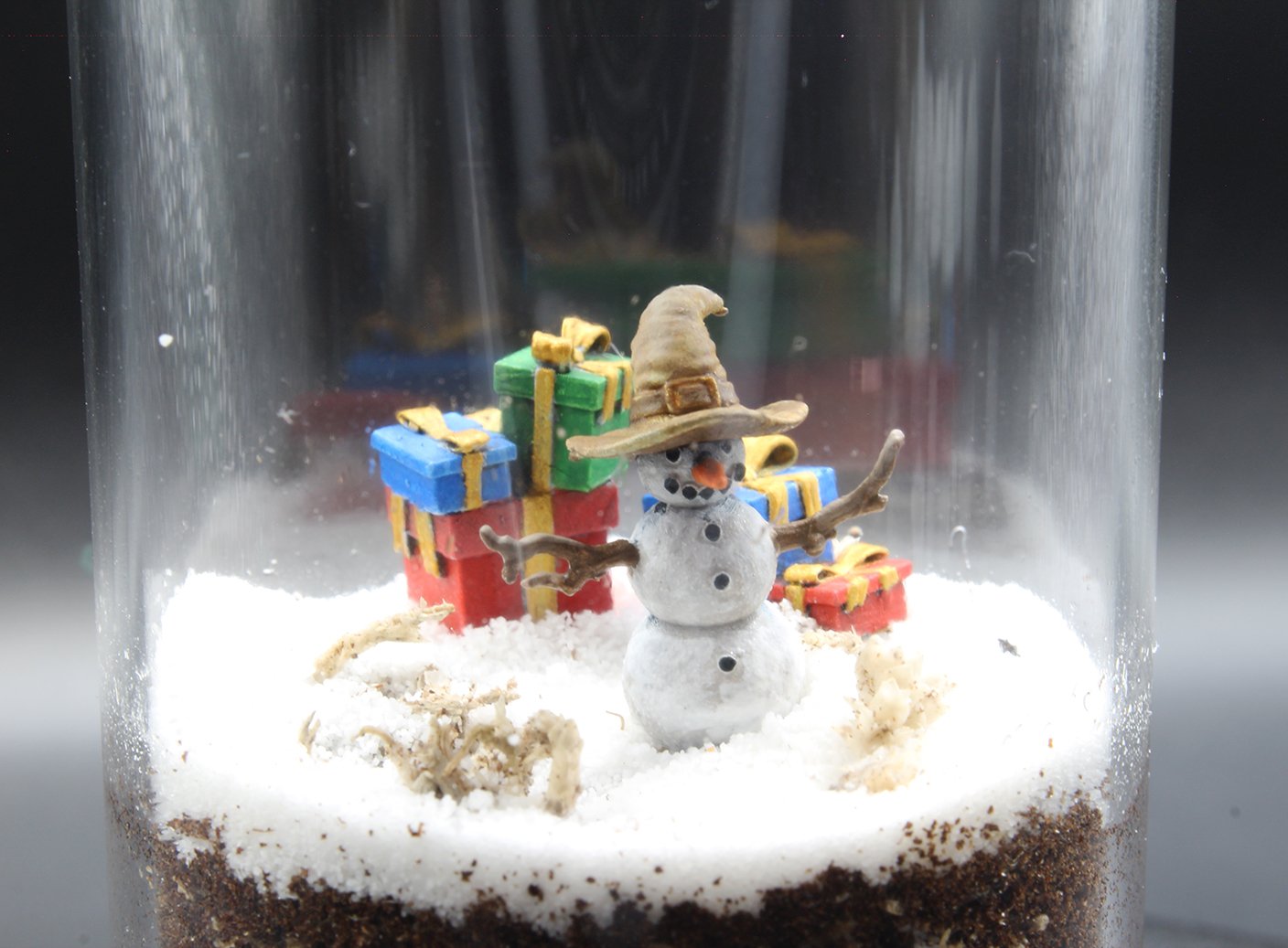 Miniscape - Snowman Wizard product image (2)