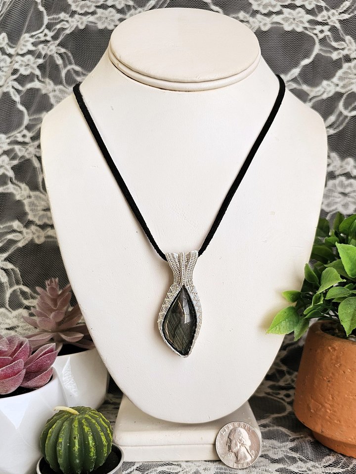 Labradorite Pendants product image (2)