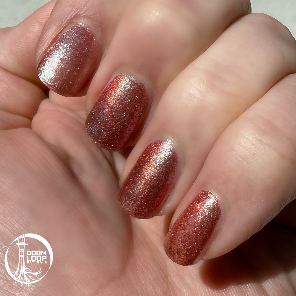 THE LAST SUMMERS - Magnetic Red and Frosted Ice Polish product image (8)