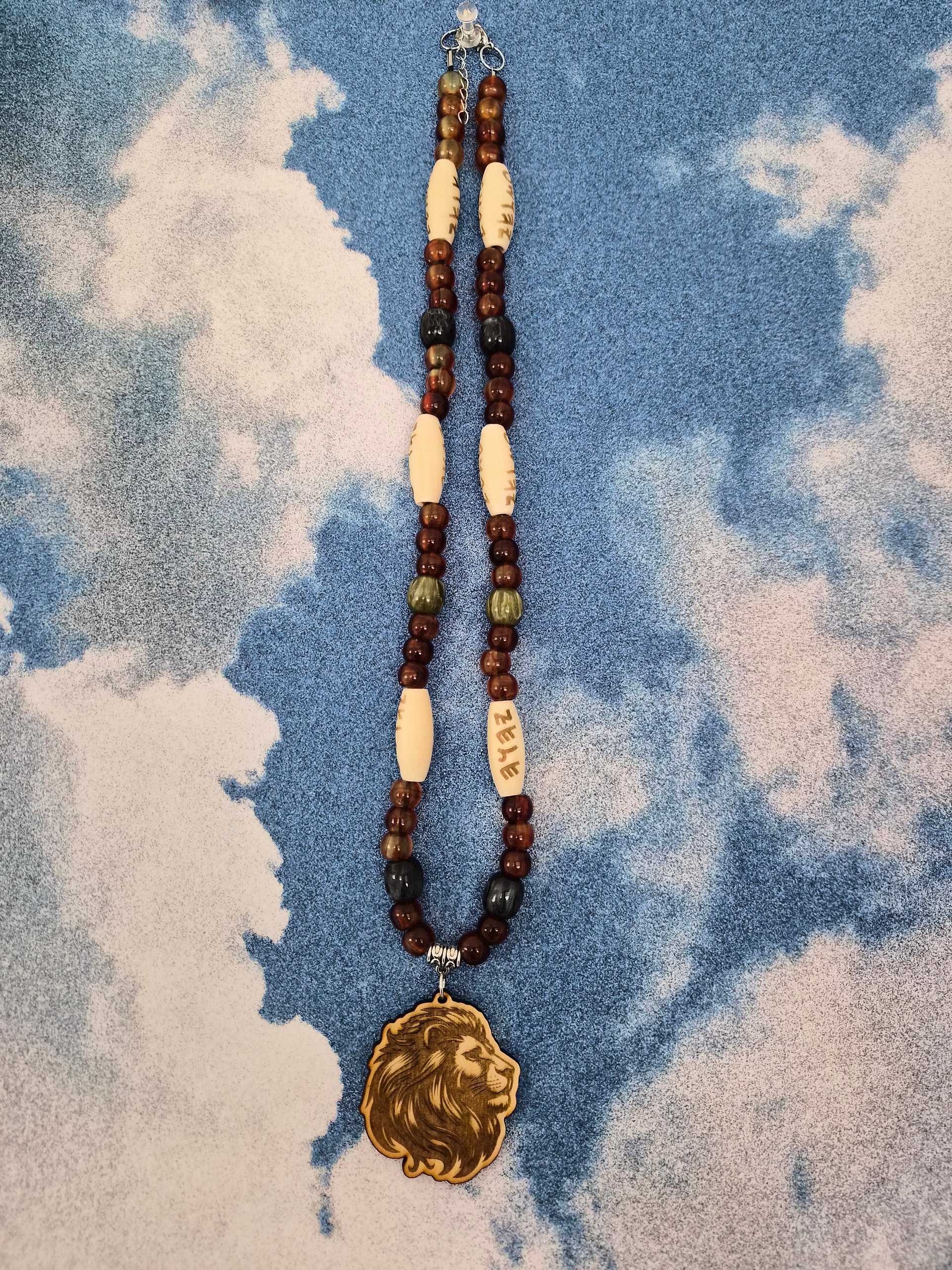 Beaded Lion Pendant Necklace product image (2)