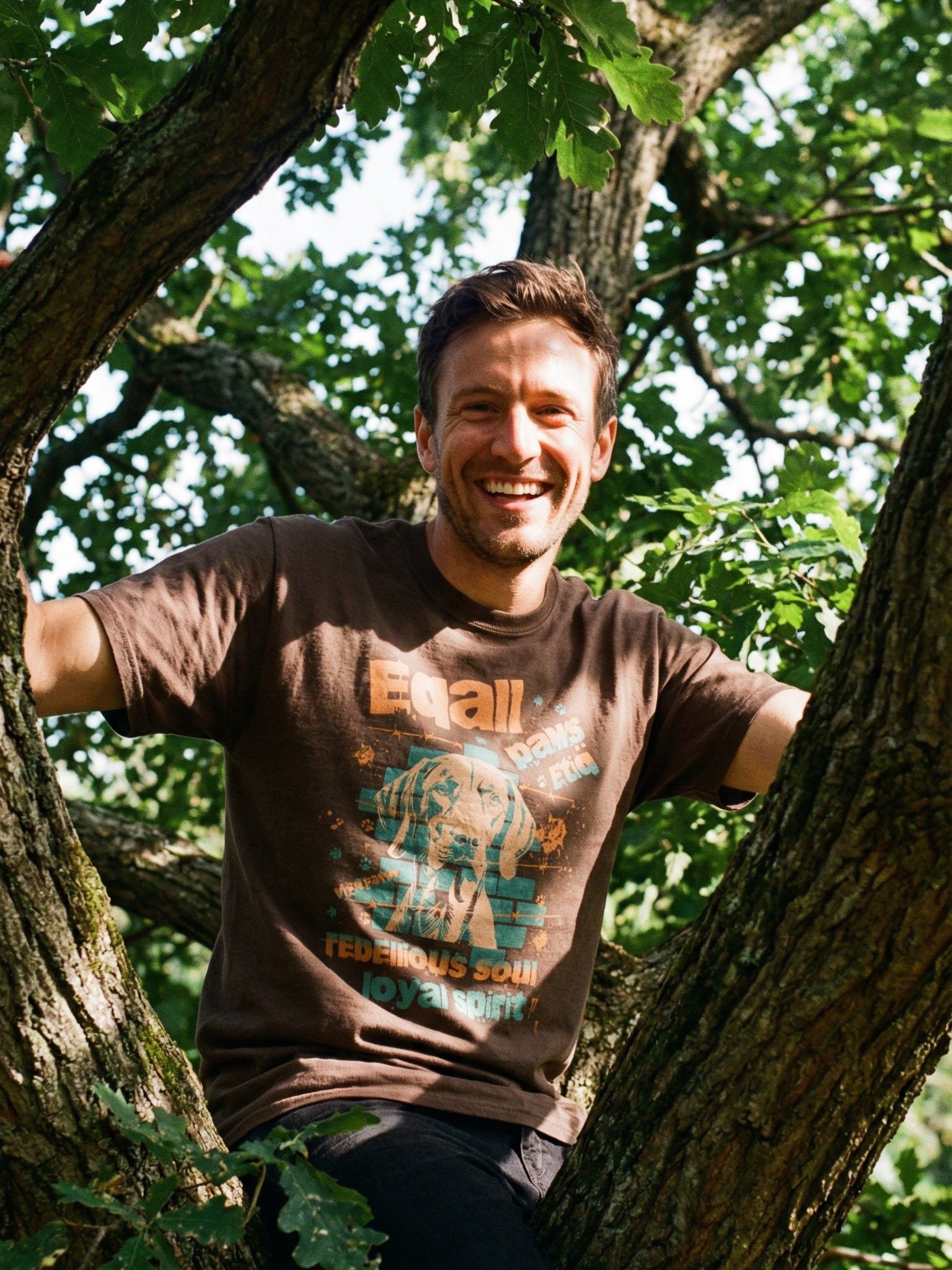 PAWSETIQ 100% Cotton Unisex Gildan T-shirt by EQALL® Originals: VIZSLATIQ_Orange_Turquoise product image (3)