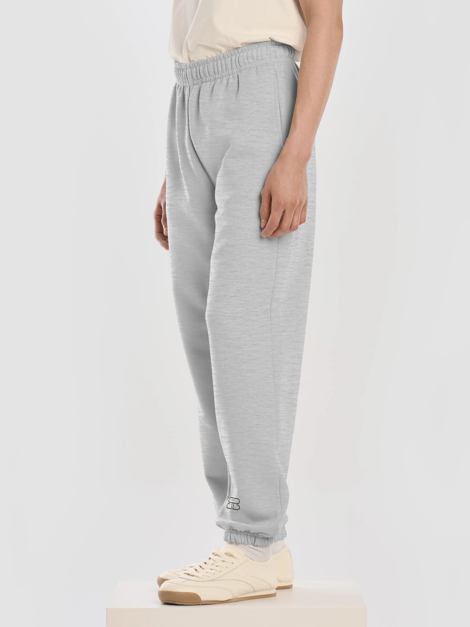 B&B LOGO Sweatpants - Black product image (10)