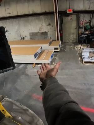 A little baby flatbed for all y'all on bathroom break | #pov #trfd #logistics #flatbed #warehouse 