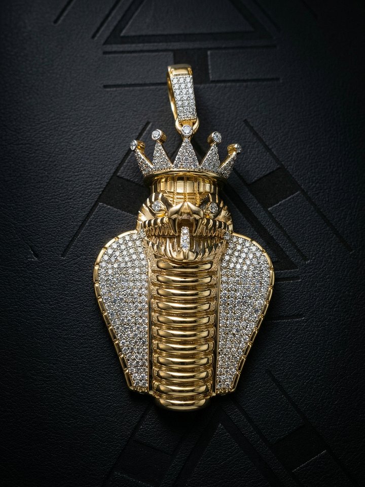 Introducing the Triiiadd King Cobra Pendant: A Masterpiece of Artistry and Innovation product image (1)