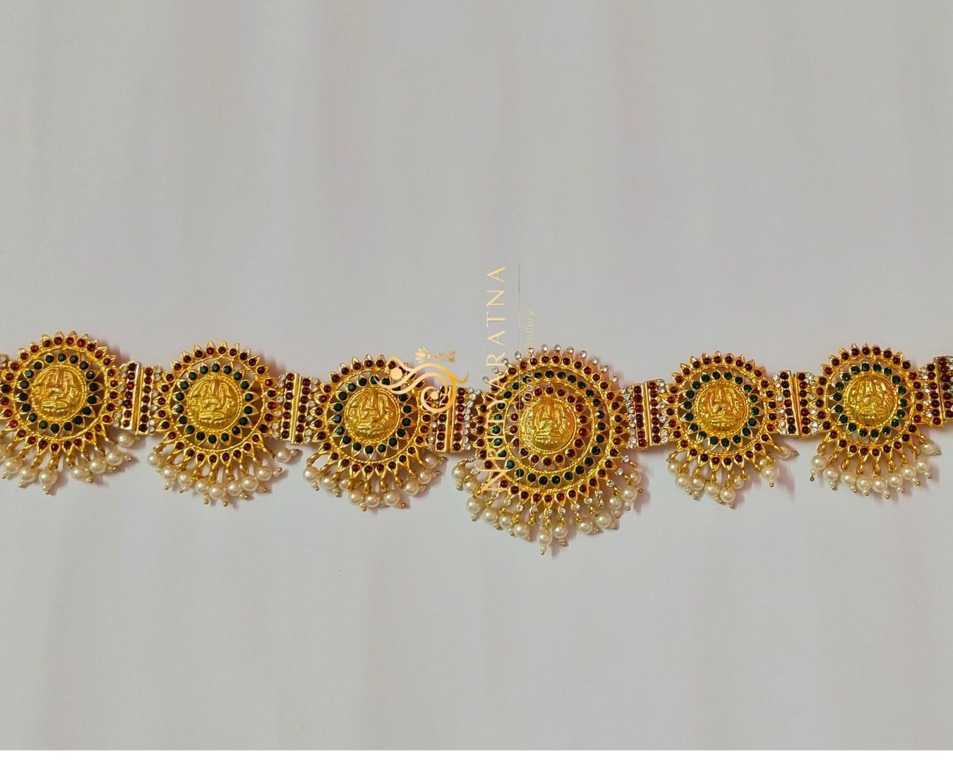 Round Kemp stone and green Stones - Waist Belt product image (1)