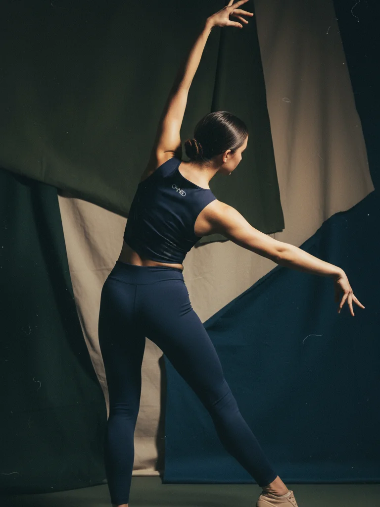 Manifest Blue Allure Crop Top for Women product image (2)
