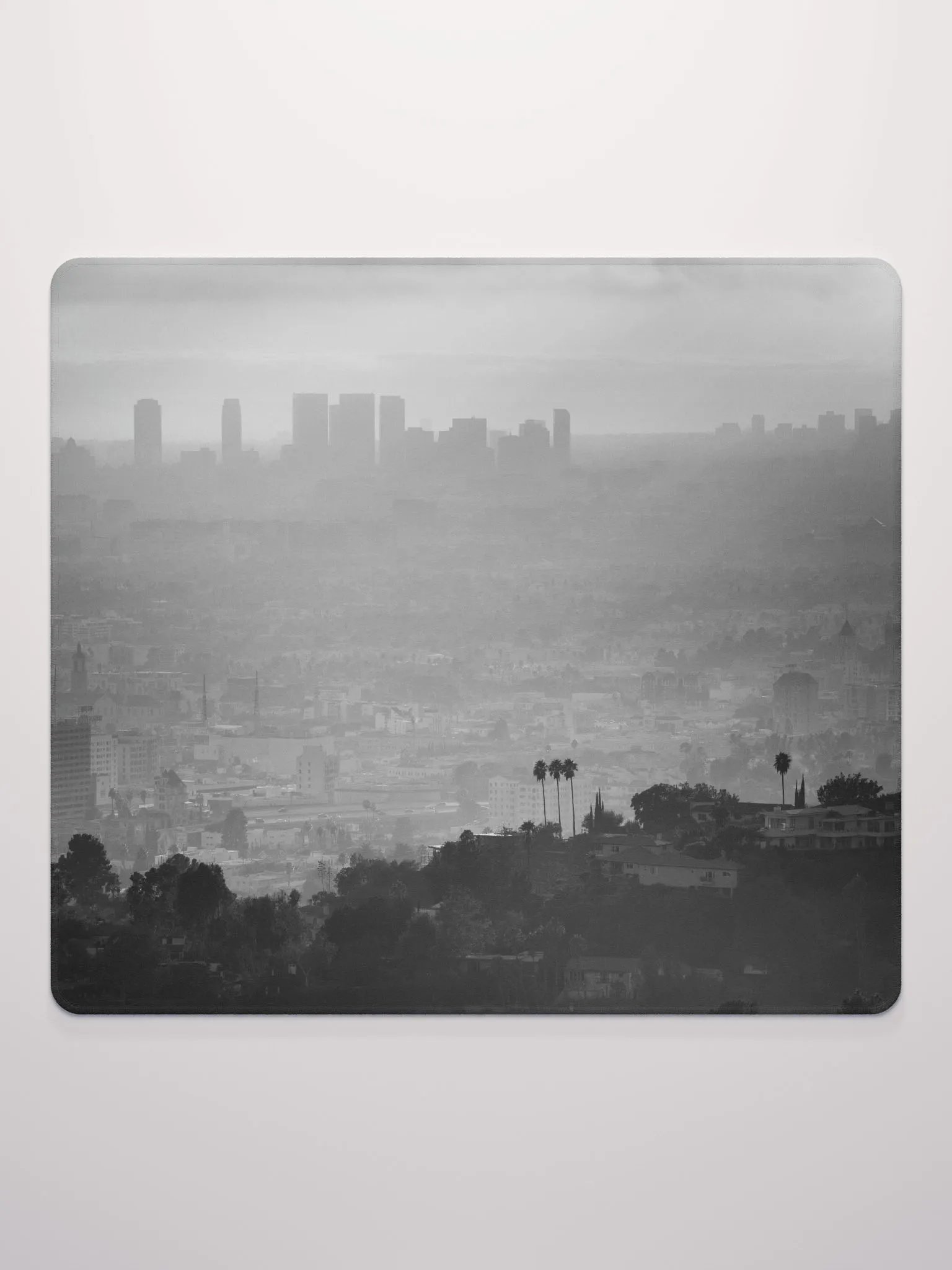 Game Pad - Los Angeles product image (3)
