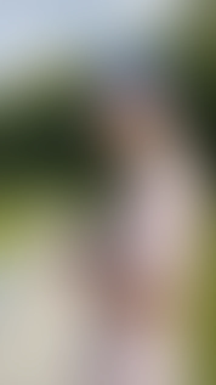 Video thumbnail background