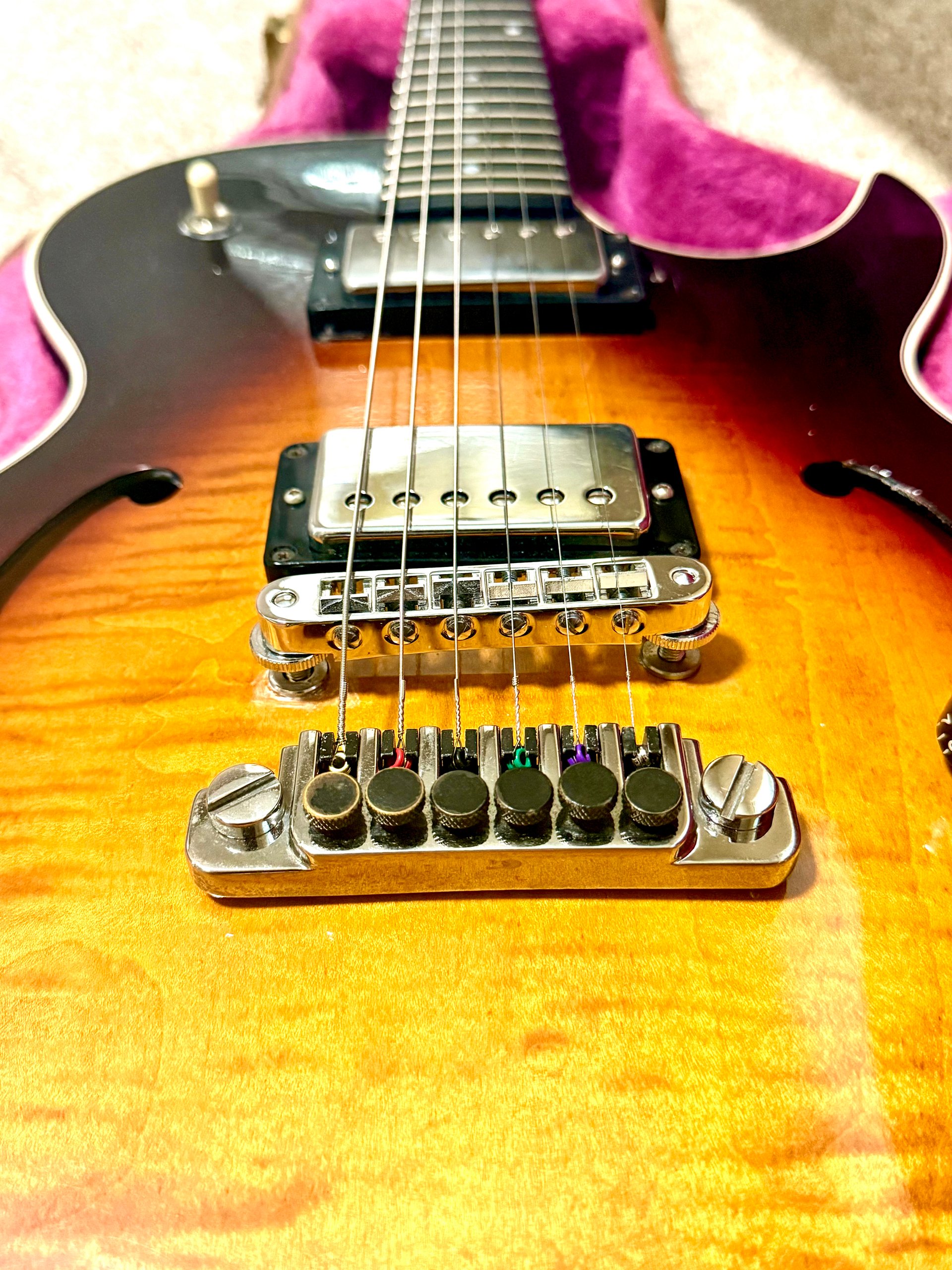 1982 Gibson "HOWARD ROBERTS FUSION #1" Tobacco Burst + OHSC product image (3)