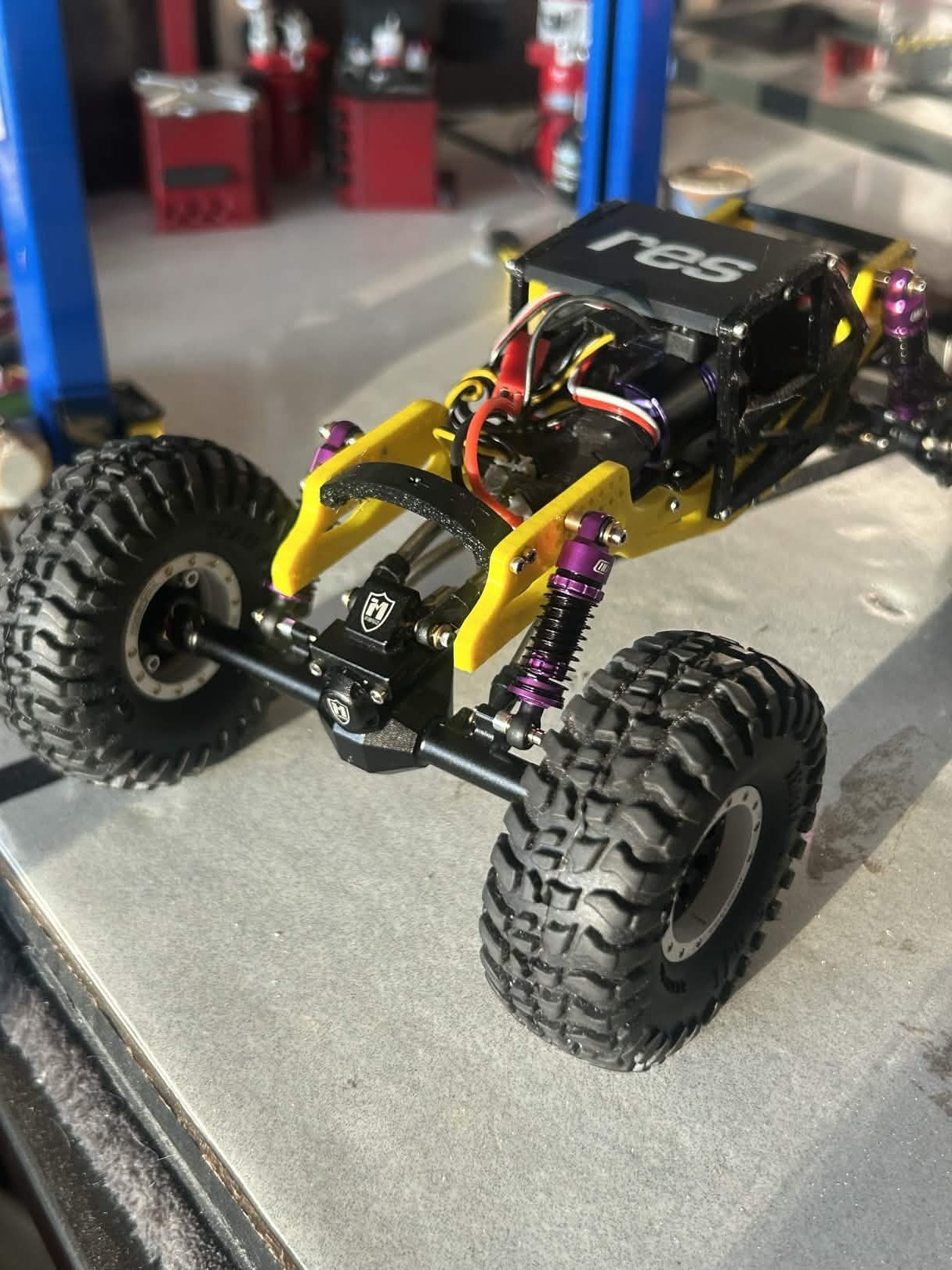 Res24 product image (3)