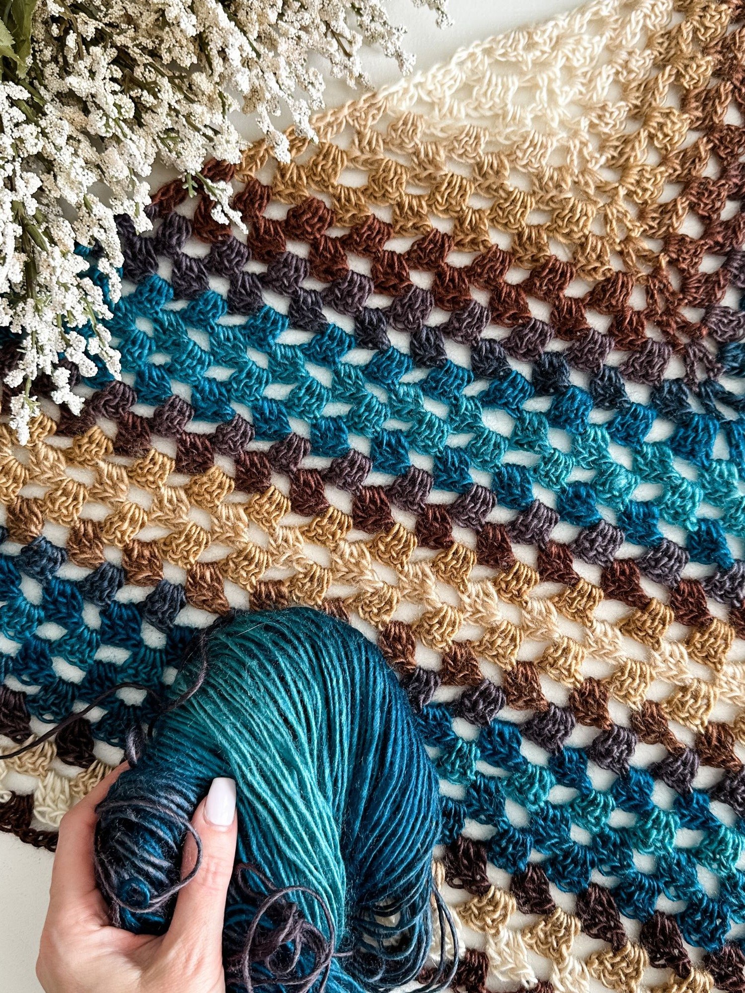 Feathered Fall Shawl Crochet Pattern product image (7)