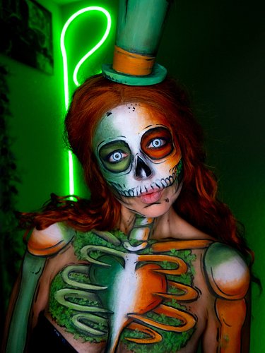 🍀Happy St. Patrick’s Day!💚
….(Belated 🤭😏)

We had such a blast painting this on stream together 💚 I’m the luckiest to have an...