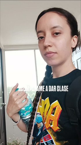 Acompáñame a dar clase de gutural 🤘🏻 

En esta clase hablé con mi alumna sobre la fuerza del cuerpo que será impregnada en la...