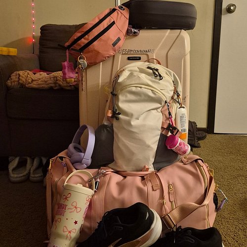 What do you mean I'll be on a plane to Japan in 8 hours?!?!?! I'm so honored and excited to be a part of this study abroad (a...