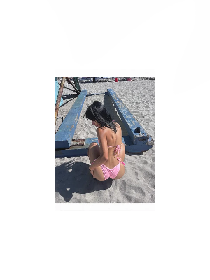 sandy cheeks product image (2)