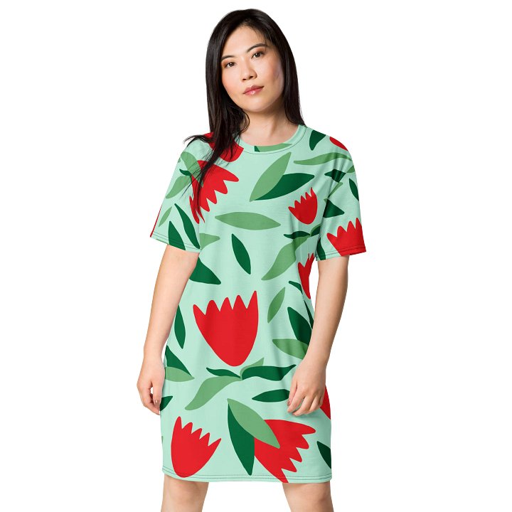 Floral Oversized T-Shirt Dress in Vibrant Red and Green - Exclusive TDSMUSIC Design product image (1)