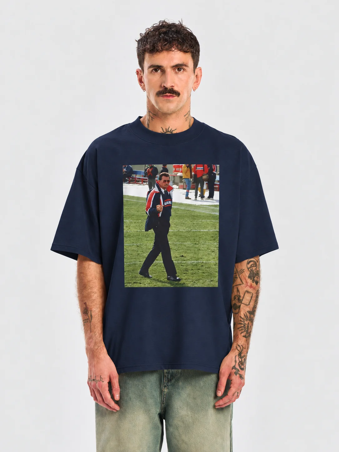 Mike Ditka A CHICAGO ICON Shirt product image (1)