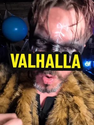 for Valhalla! Viking cosplay @Zee | Twitch @ TheSonOfHan  #twitchstreamer #halloweenmakeup #husbandwifecomedy #couplecomedy #transition 