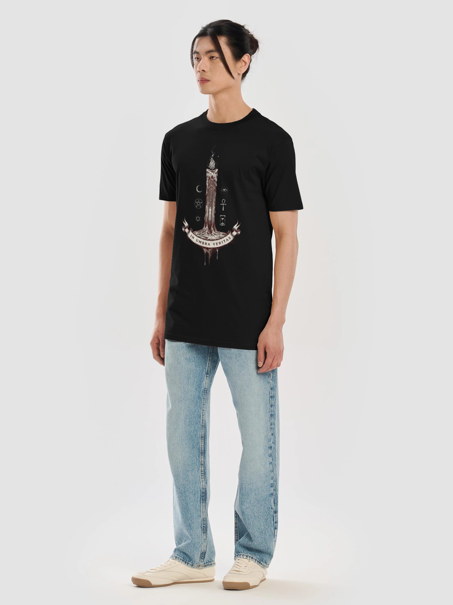 In Umbra Veritas // The Ritual Candle Heavyweight Tee product image (9)