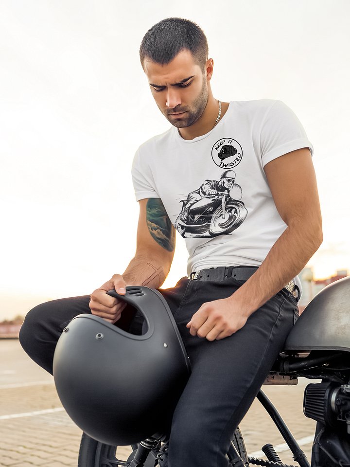 Keep It Twisted T-Shirt product image (1)