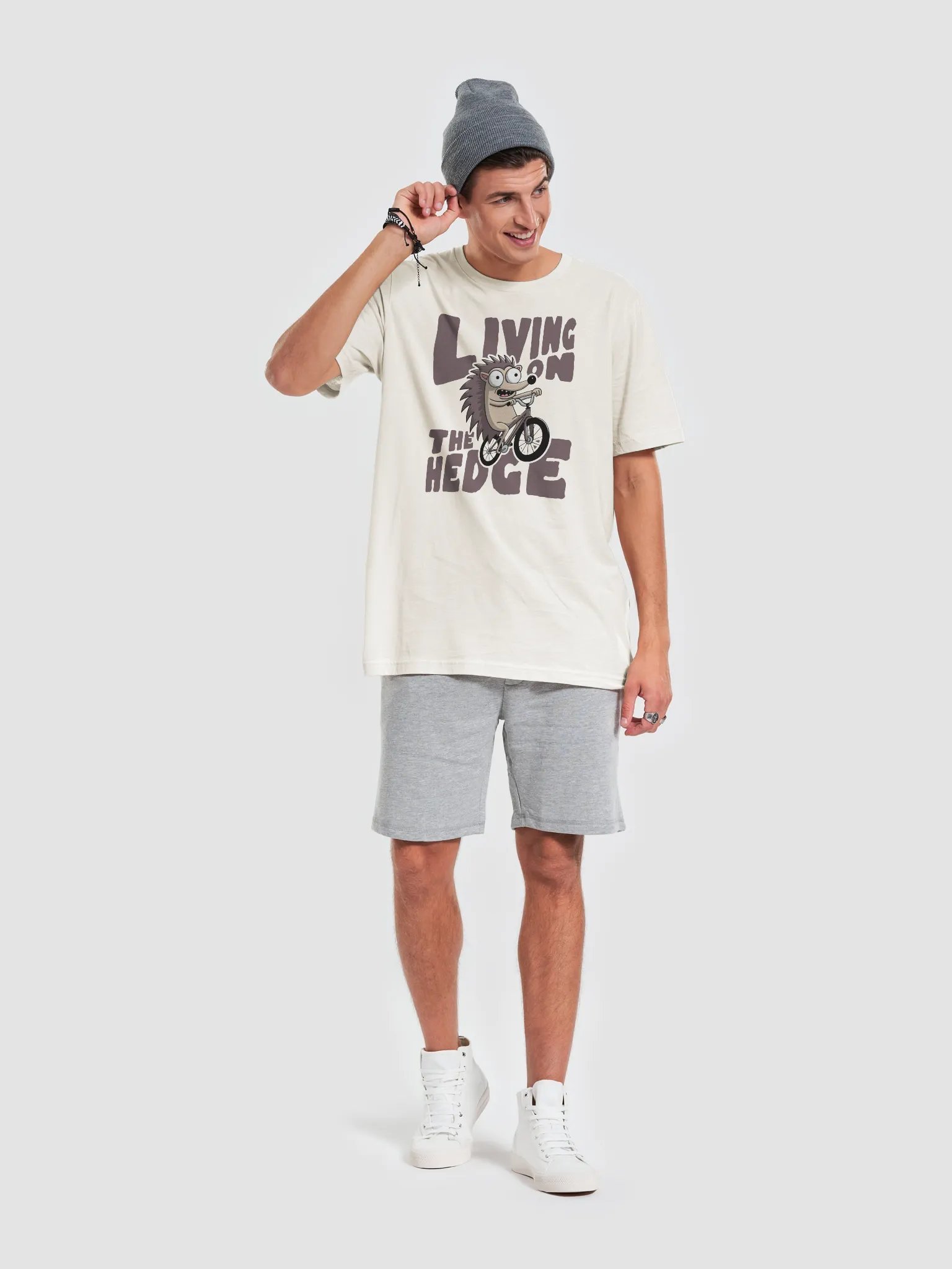 Living on the Hedge Funny Hedgehog Cycling T-Shirt – Cute Animal Pun Tee for Bike Lovers product image (6)