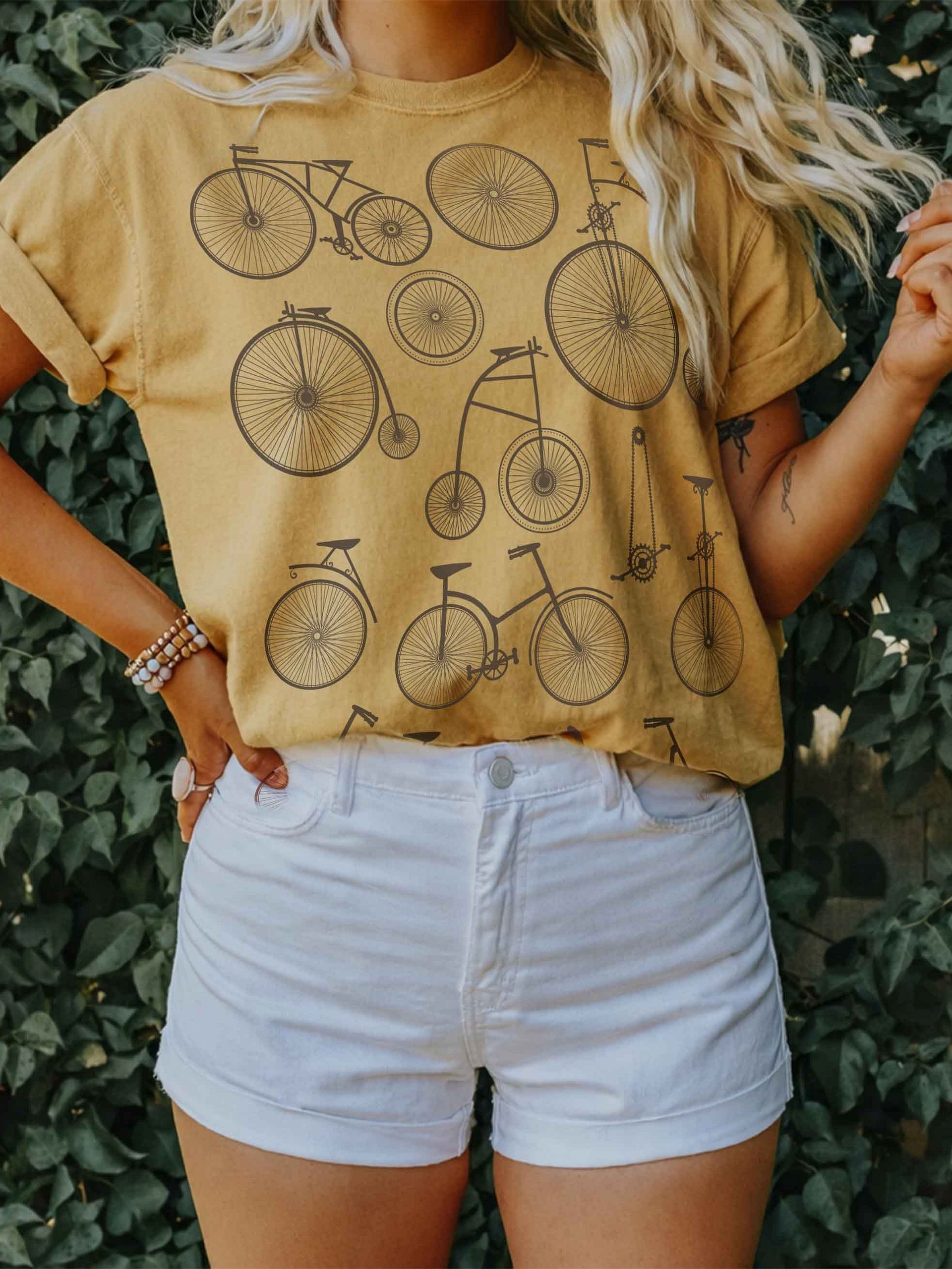 Dark Academia Vintage Bicycle Shirt – Retro Bikes Illustration Graphic Tee - Dark Academia product image (2)