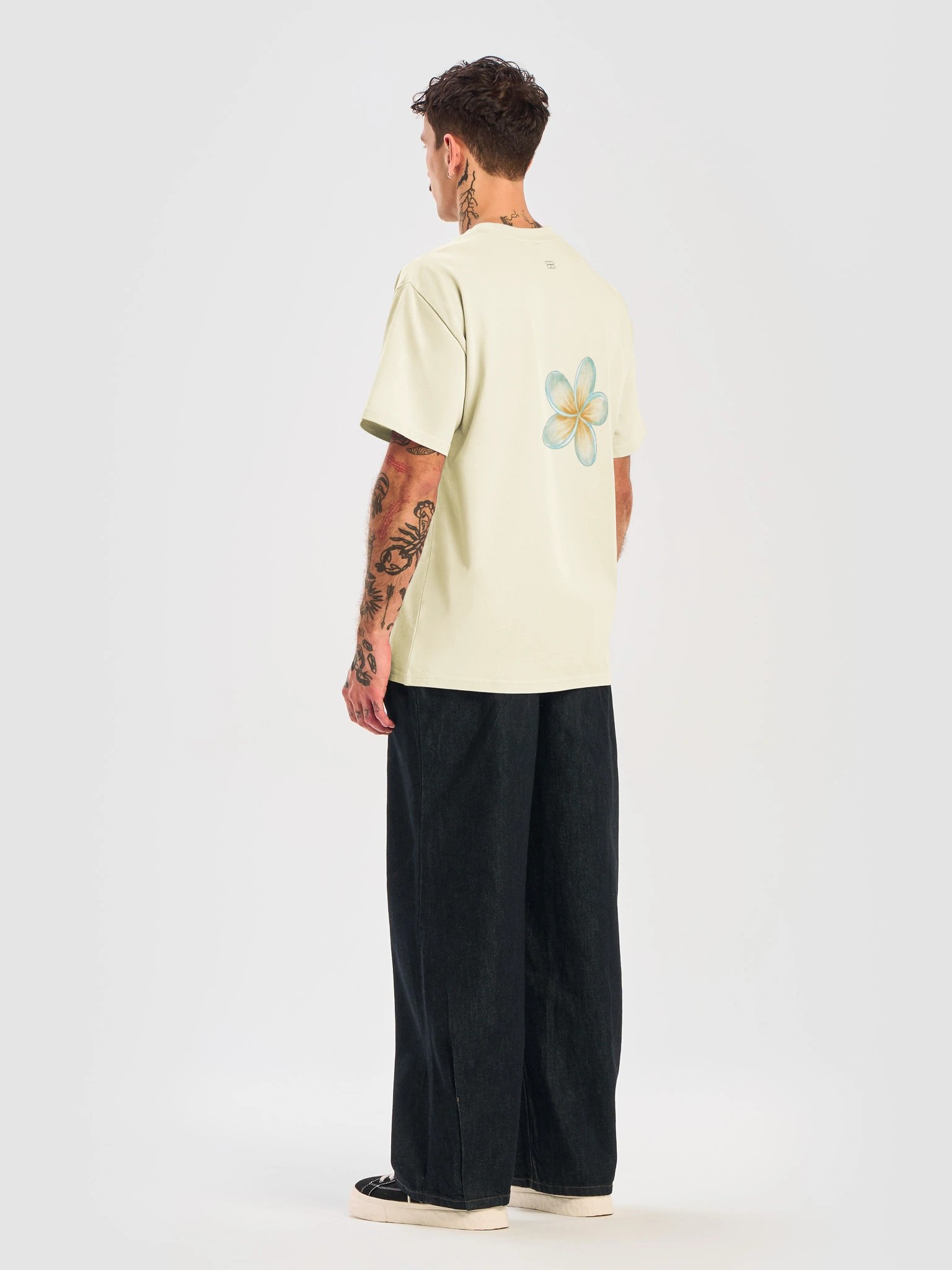 IBIZA Blue Flower T-Shirt product image (8)