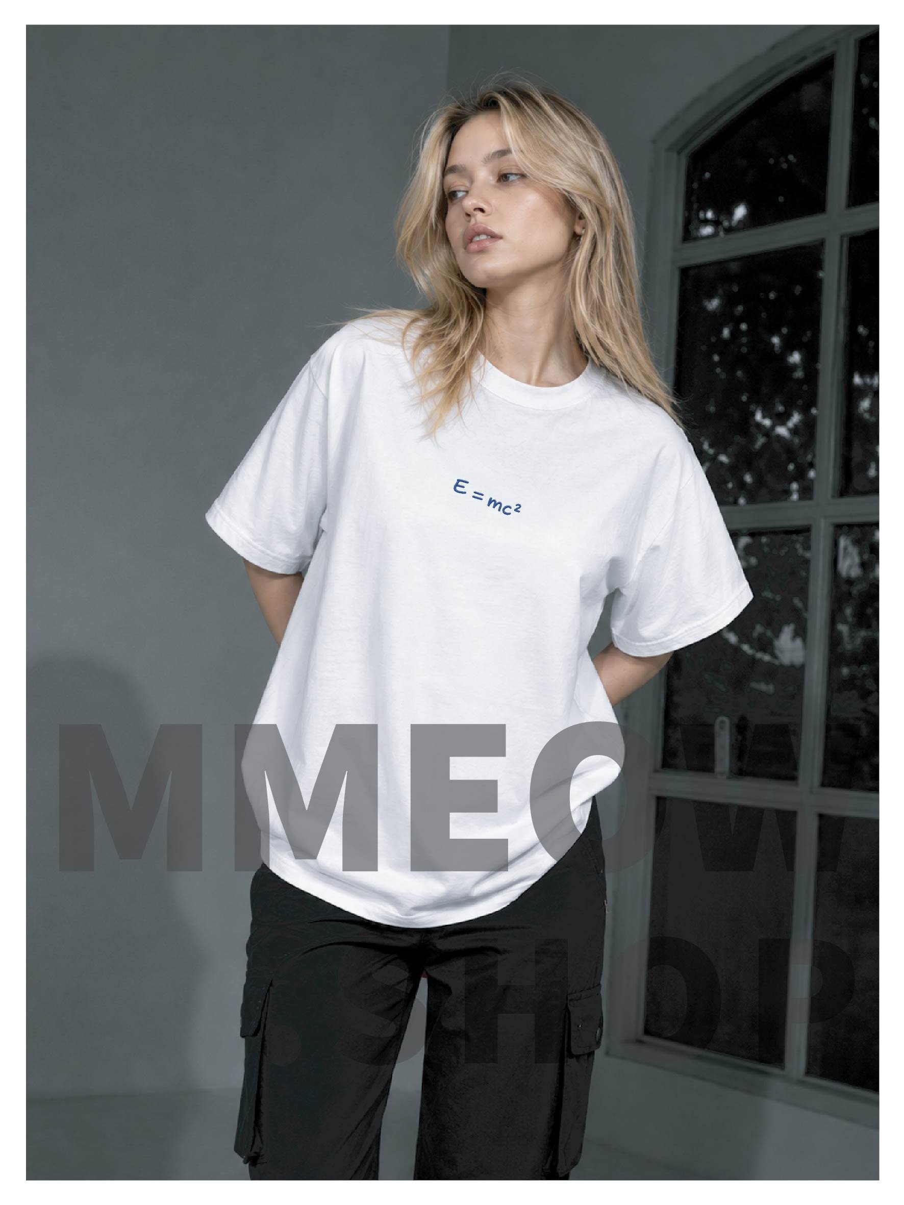 E=MC2 BOXY T - Shirt product image (7)