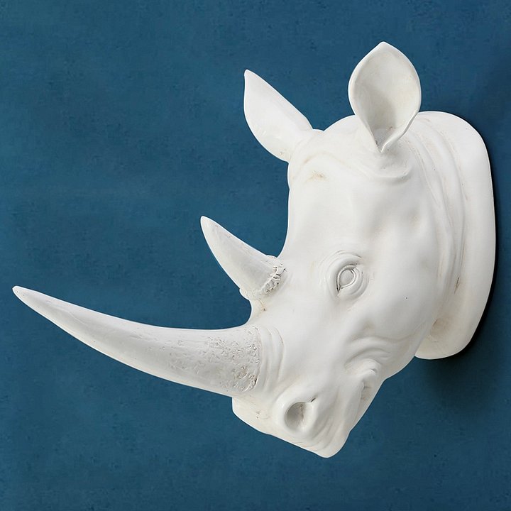 Faux Taxidermy Rhino Head Wall Decor — Resin Animal Sculpture | Modern Animal Head Wall Mount for Home & Hotel product image (1)