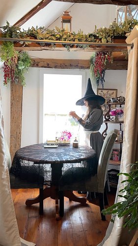 Lighting candles at the tea shop with intentions to protect & heal all who wonder through its doors. 🕯️💕✨

#witchcore #connec...