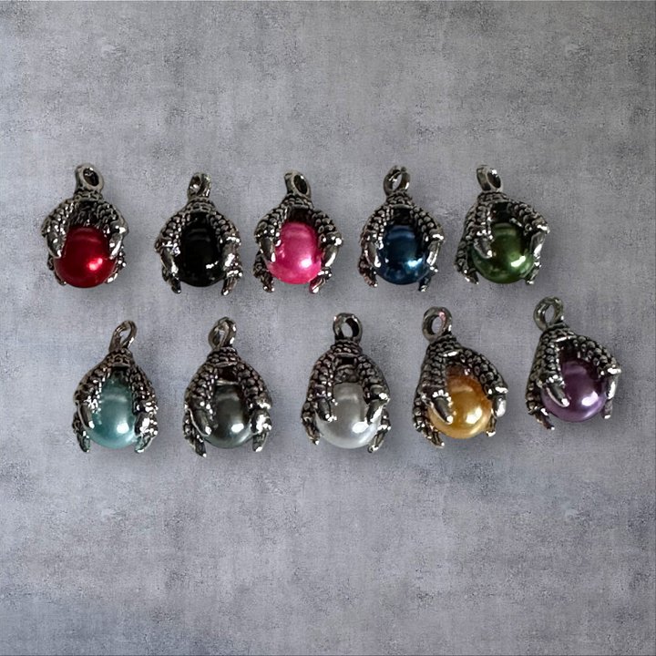 Dragon Claw with Pearl Whinny Winners Braid and Bridle Charms for Horses | Little Shop of Ponies product image (1)