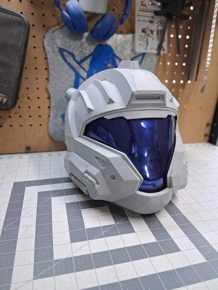 Reach CQB Helmet life size Raw 3D Printed Assembled helmet+visor product image (1)