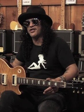 MUDFLAP GIRL TEE product image (2)