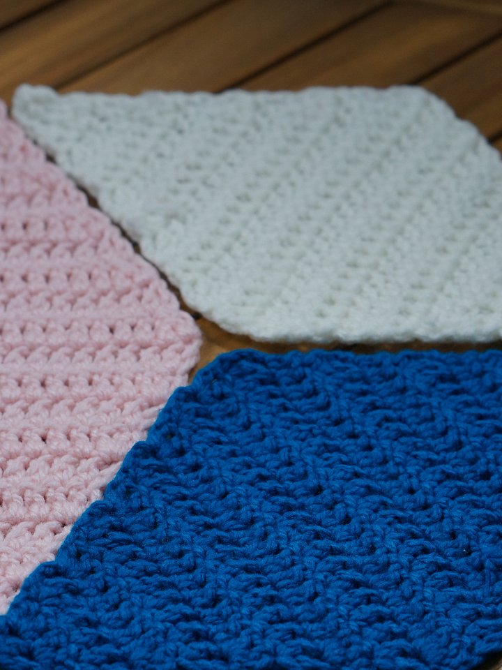 Double crochet diamond pattern product image (1)