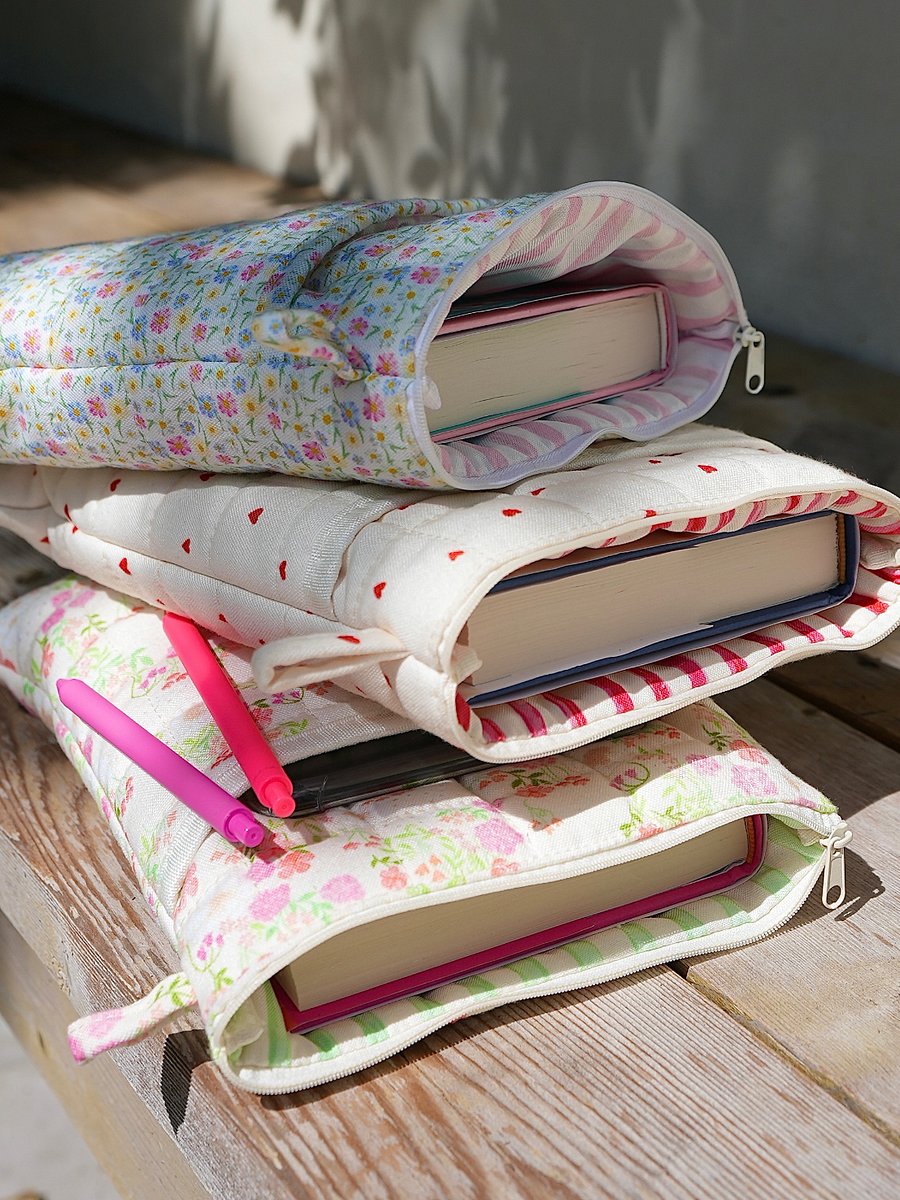 The Blair Booksleeve product image (3)