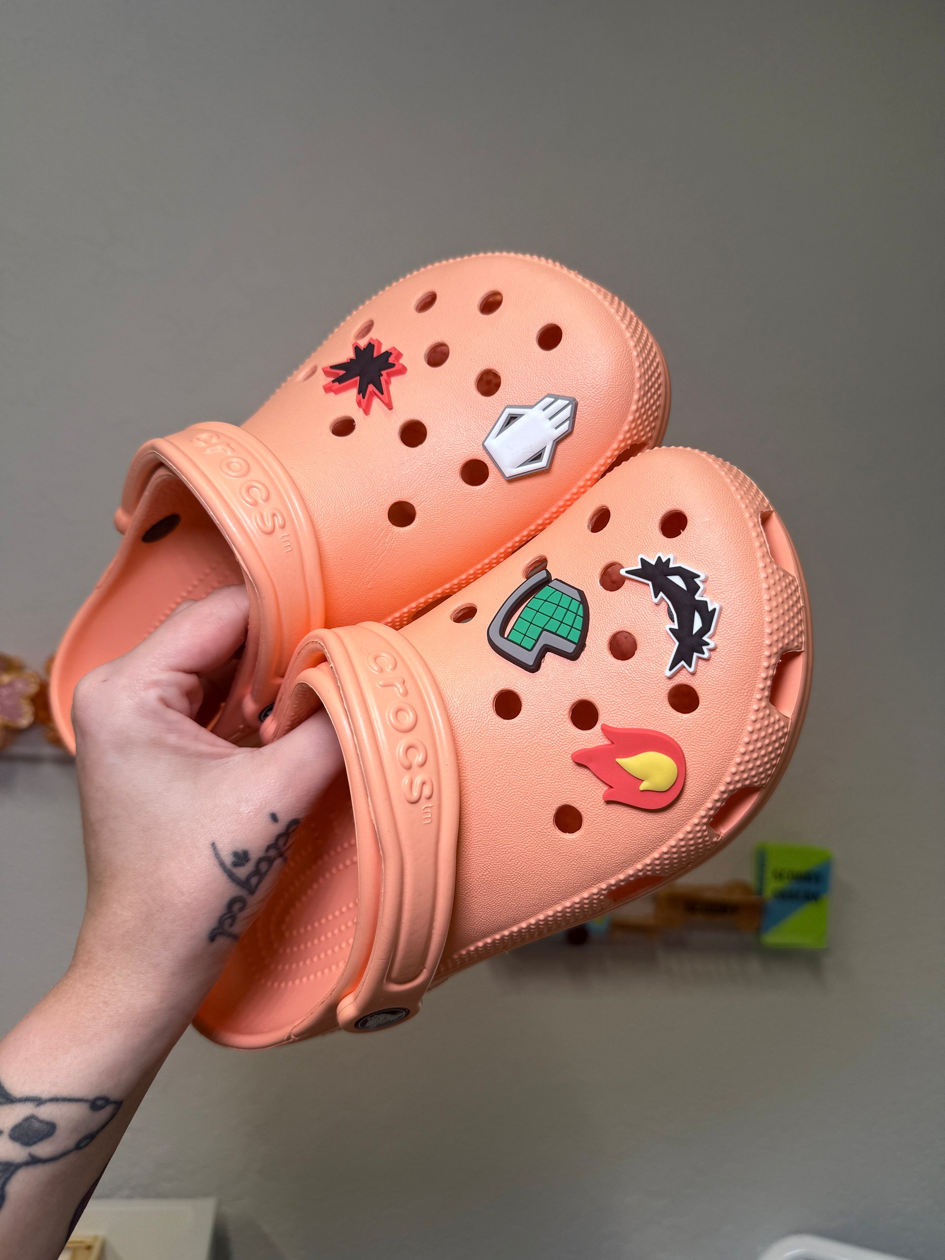 Bakugo Croc Charm Set product image (1)