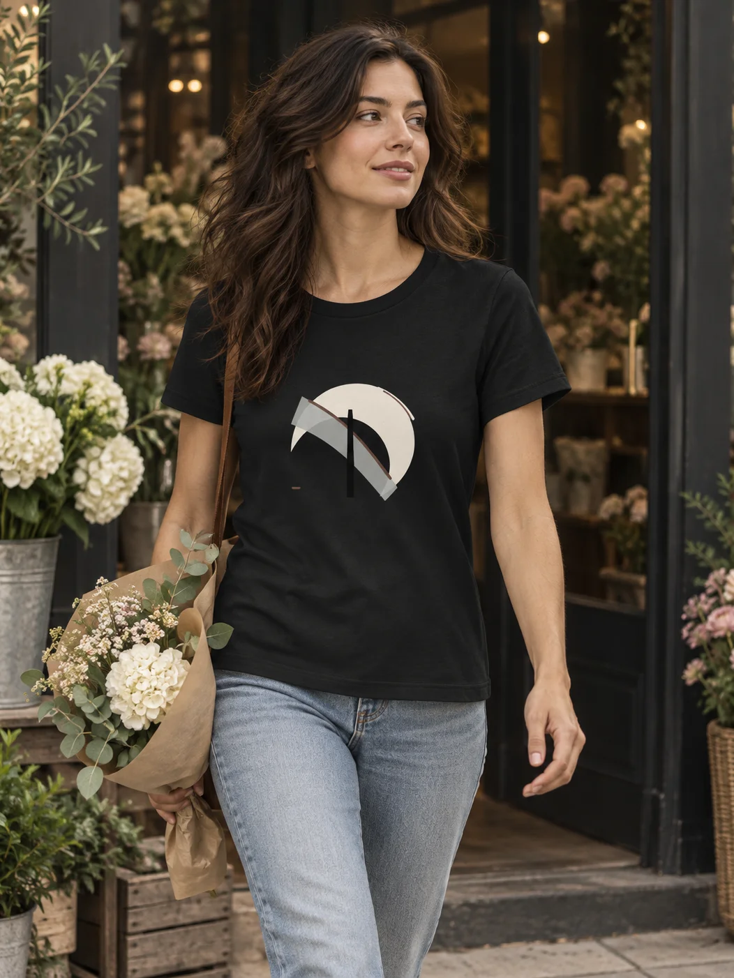 ECHO VEIL — Women’s Relaxed Tee product image (1)